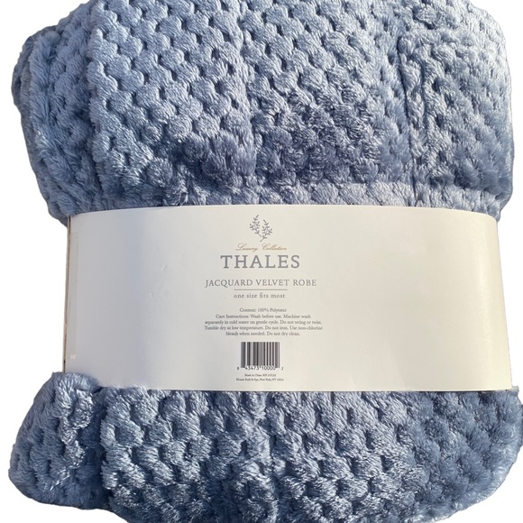 Thales Jacquard Velvet Robe One Size - Picture 2 of 2